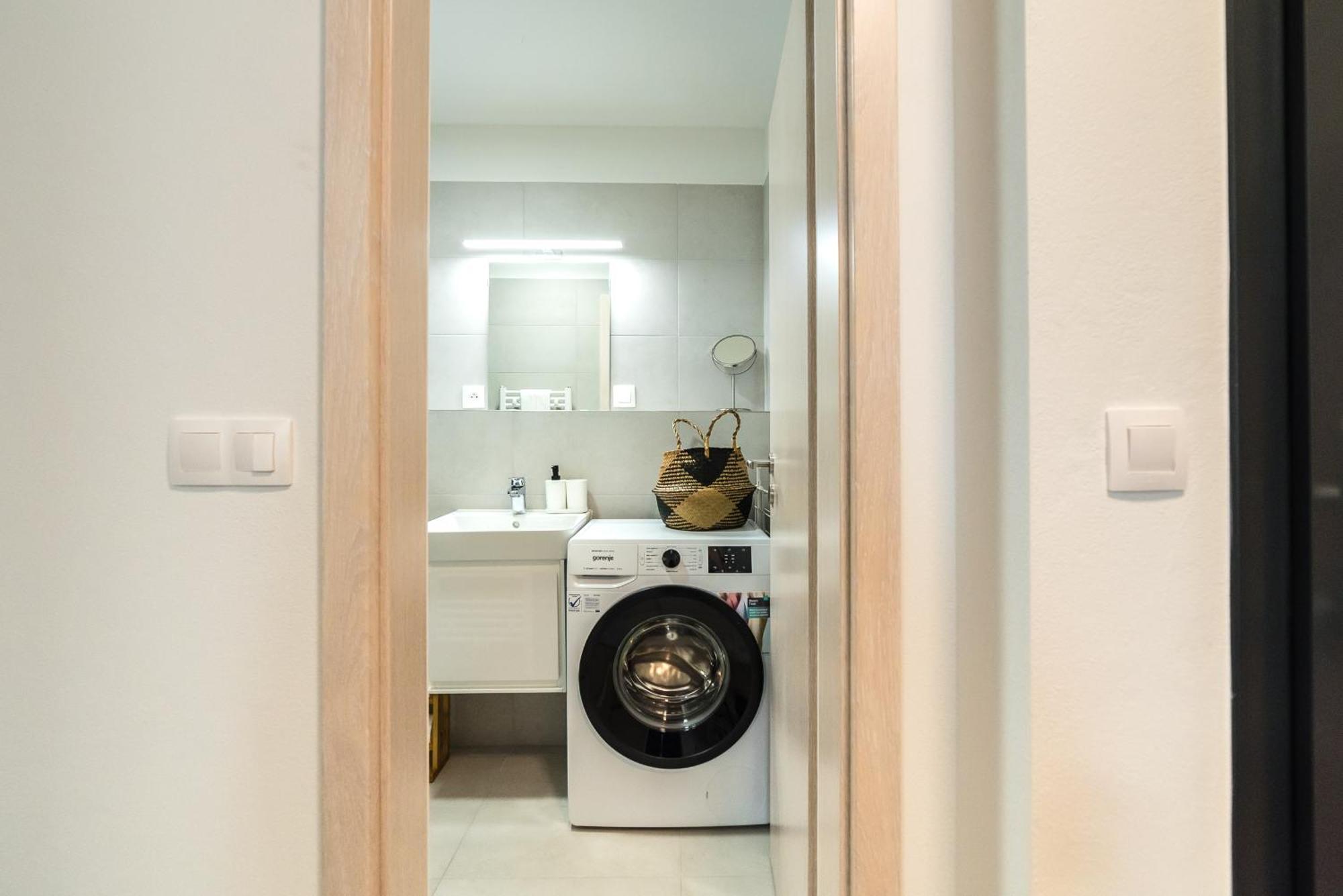 Mickiewiczova Apartment Free Parking By Veronika & Jano บราติสลาวา ภายนอก รูปภาพ